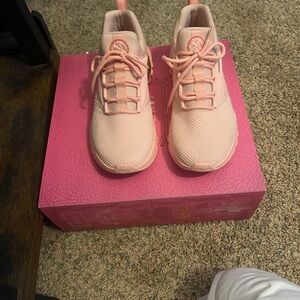 Puma Women's Pink Athletic Shoes - Size 9